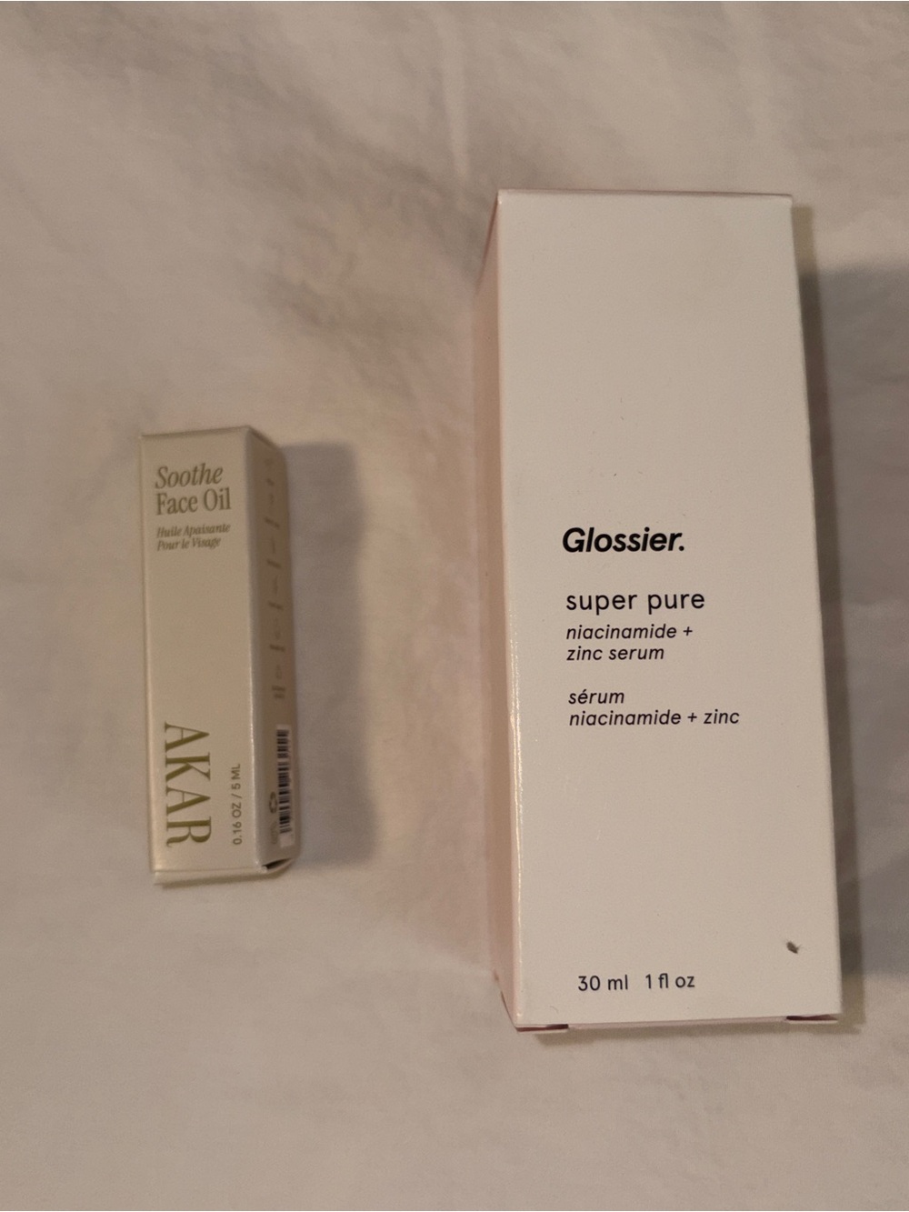 Glossier Super Pure Niacinamide + Zinc Serum — White Packaging
